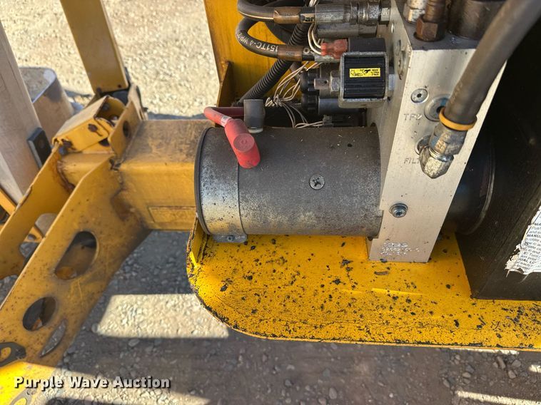 image for item DW4274 2014 Haulotte 4527A boom lift