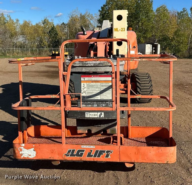image for item DW4275 2000 JLG 450AJ boom lift