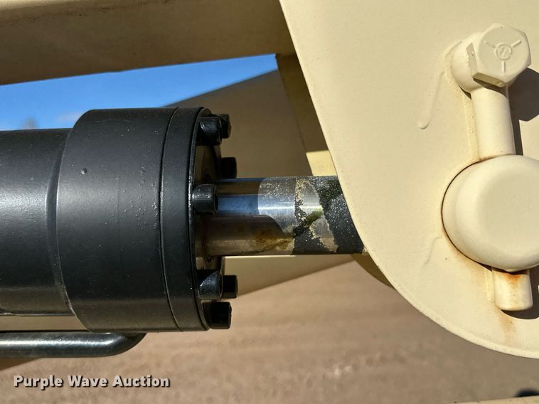 image for item DW4275 2000 JLG 450AJ boom lift