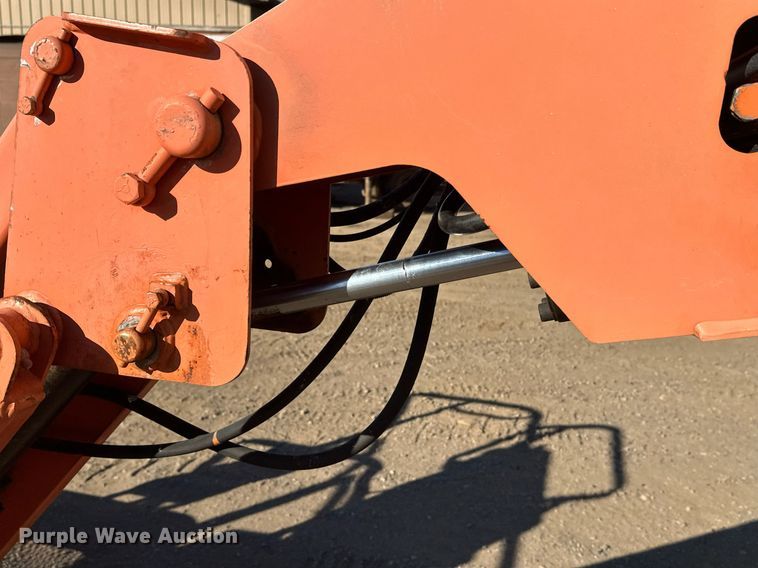 image for item DW4275 2000 JLG 450AJ boom lift