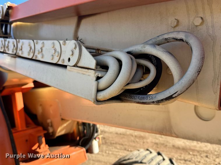 image for item DW4275 2000 JLG 450AJ boom lift