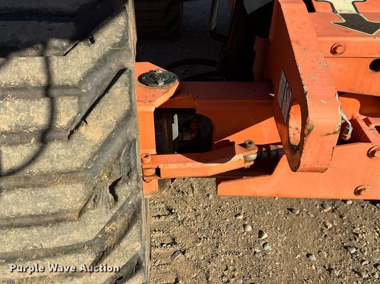 image for item DW4275 2000 JLG 450AJ boom lift