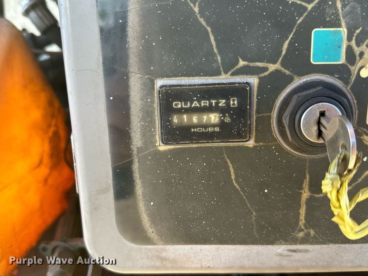 image for item DW4275 2000 JLG 450AJ boom lift