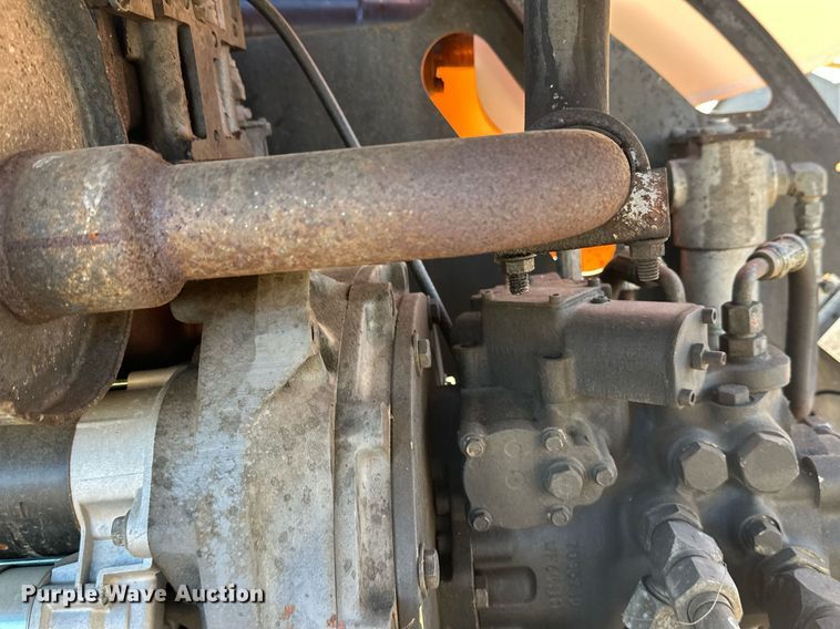 image for item DW4275 2000 JLG 450AJ boom lift