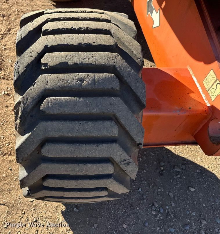 image for item DW4275 2000 JLG 450AJ boom lift