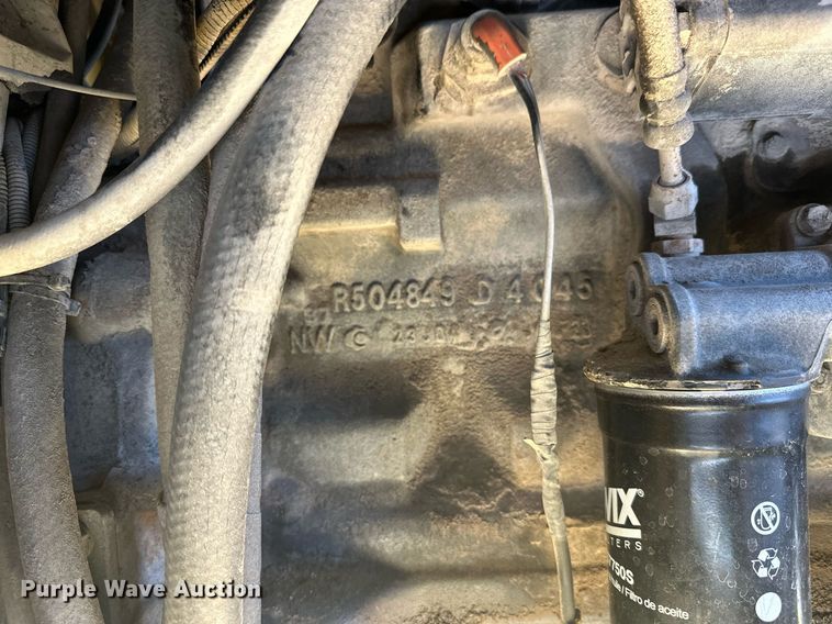 image for item DW4290 2004 Elgin Pelican street sweeper