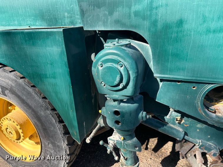 image for item DW4291 Elgin Pelican street sweeper