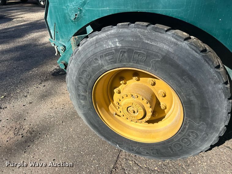 image for item DW4291 Elgin Pelican street sweeper