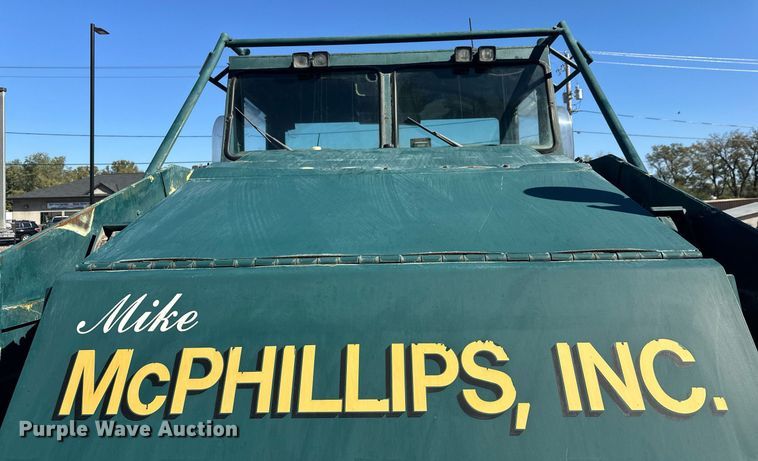 image for item DW4291 Elgin Pelican street sweeper