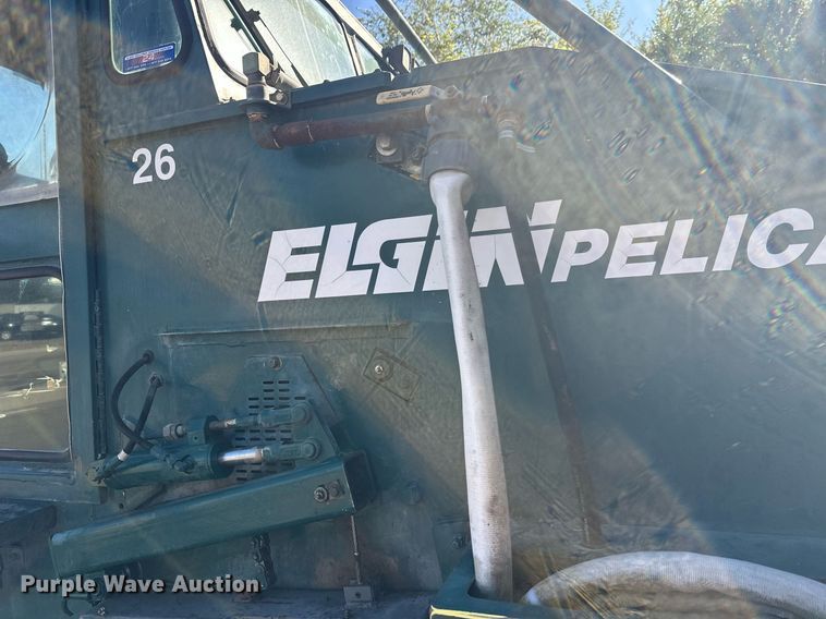 image for item DW4291 Elgin Pelican street sweeper