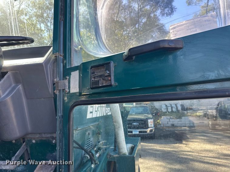 image for item DW4291 Elgin Pelican street sweeper