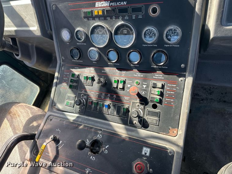 image for item DW4291 Elgin Pelican street sweeper