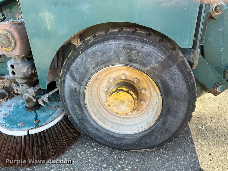 image for item DW4291 Elgin Pelican street sweeper