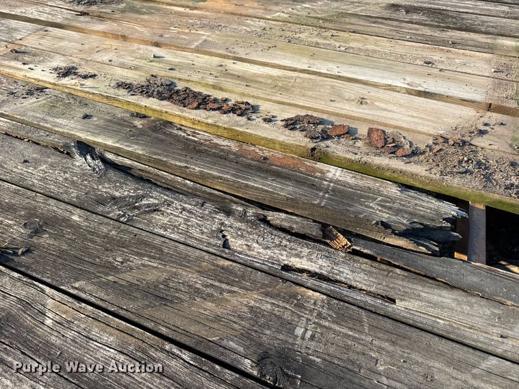 image for item DW6613 1999 Econoline MP423DE equipment trailer