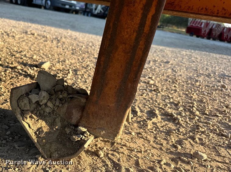 image for item DW6613 1999 Econoline MP423DE equipment trailer