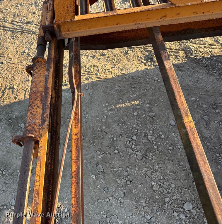 image for item DW6613 1999 Econoline MP423DE equipment trailer