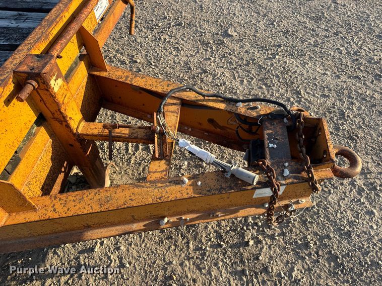 image for item DW6613 1999 Econoline MP423DE equipment trailer