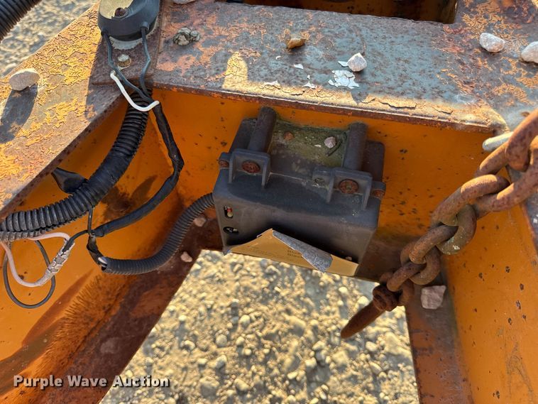 image for item DW6613 1999 Econoline MP423DE equipment trailer