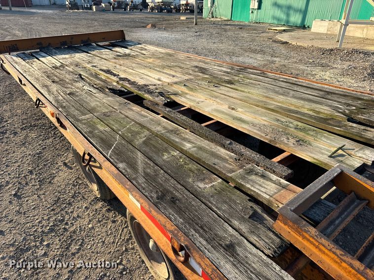 image for item DW6613 1999 Econoline MP423DE equipment trailer