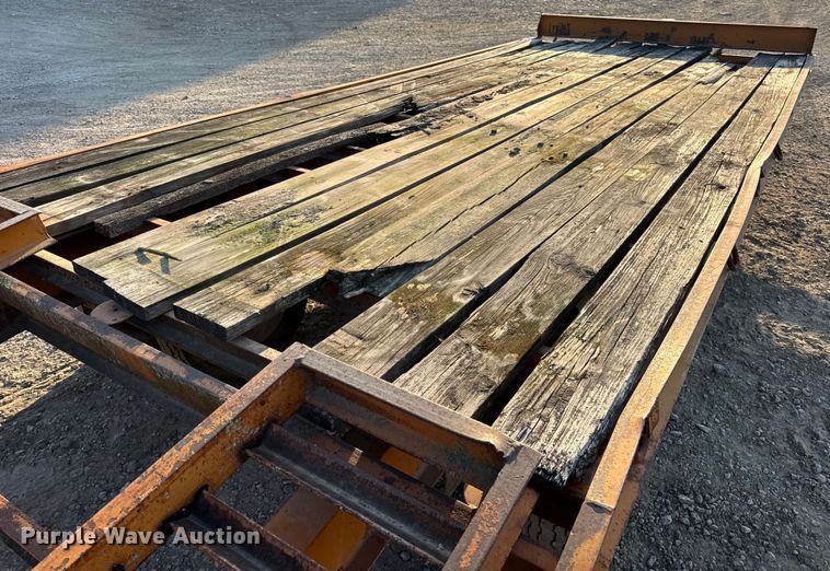 image for item DW6613 1999 Econoline MP423DE equipment trailer