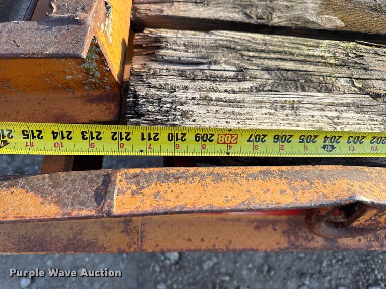 image for item DW6613 1999 Econoline MP423DE equipment trailer