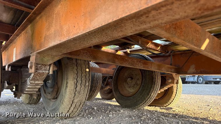 image for item DW6613 1999 Econoline MP423DE equipment trailer