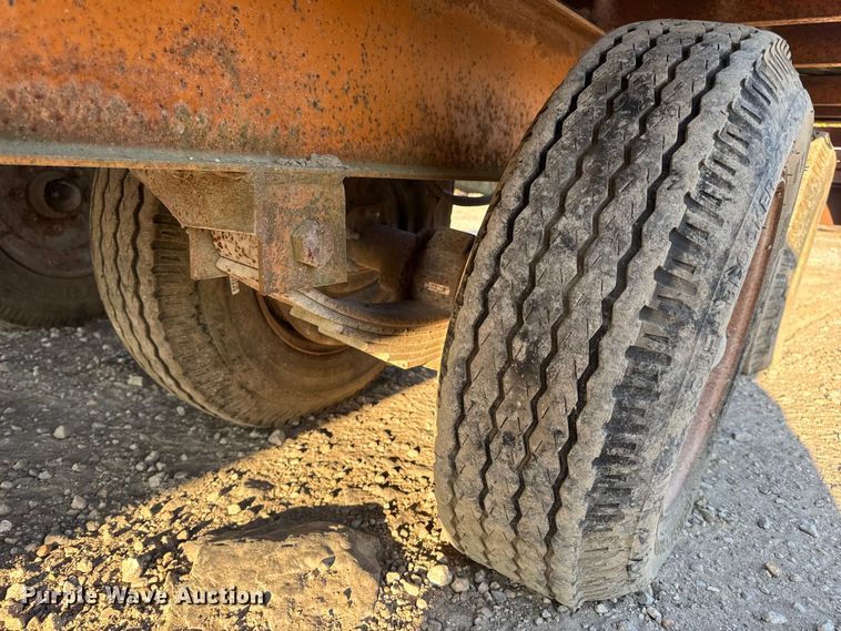 image for item DW6613 1999 Econoline MP423DE equipment trailer