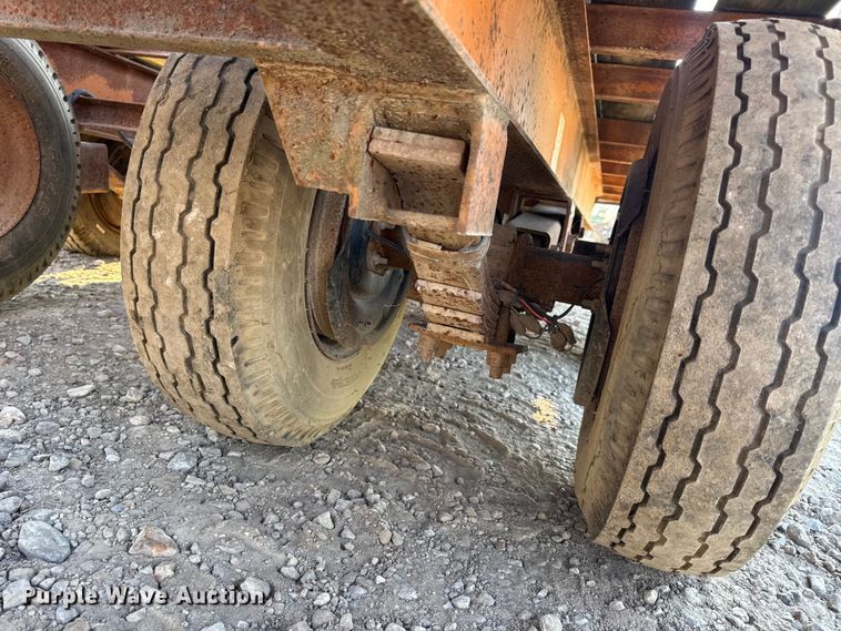 image for item DW6613 1999 Econoline MP423DE equipment trailer