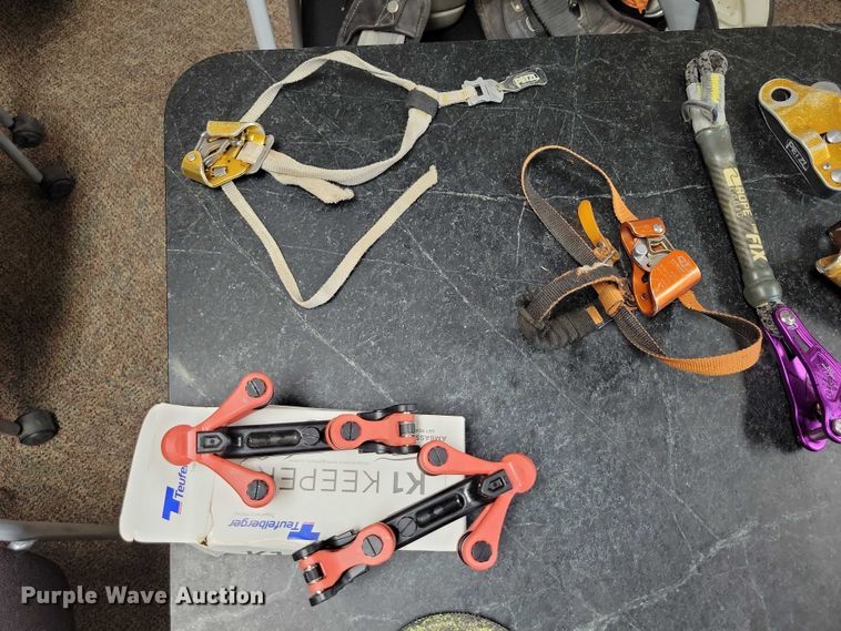 image for item DX6472 Arborist gear