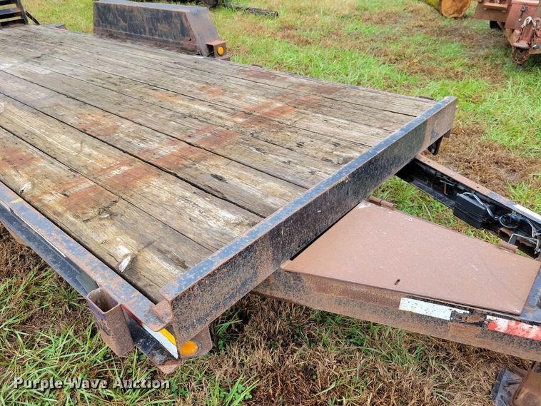 image for item DX6473 2006 Felling equipment trailer