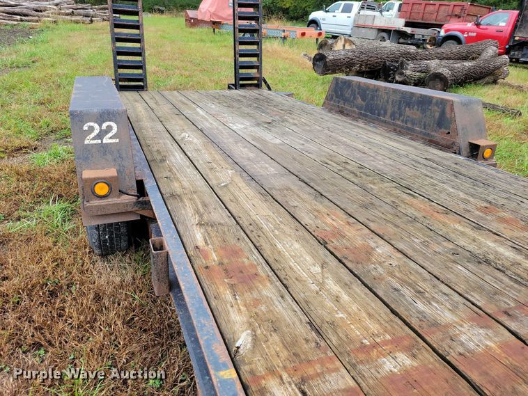 image for item DX6473 2006 Felling equipment trailer