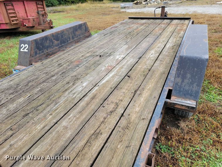 image for item DX6473 2006 Felling equipment trailer