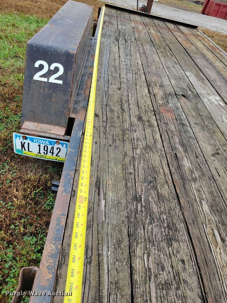 image for item DX6473 2006 Felling equipment trailer