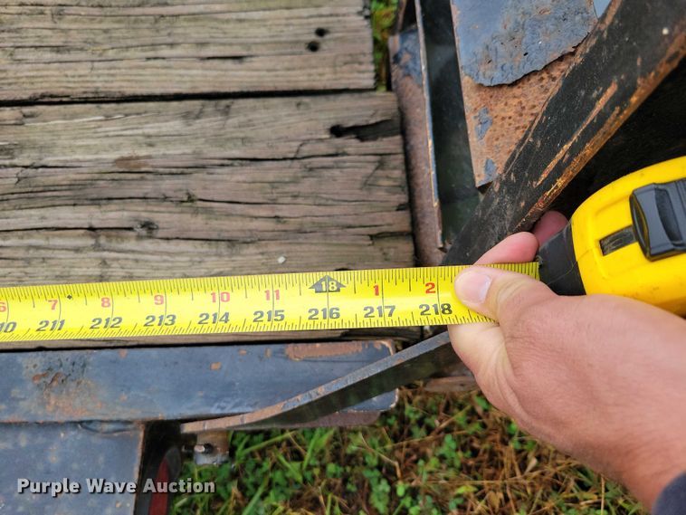 image for item DX6473 2006 Felling equipment trailer