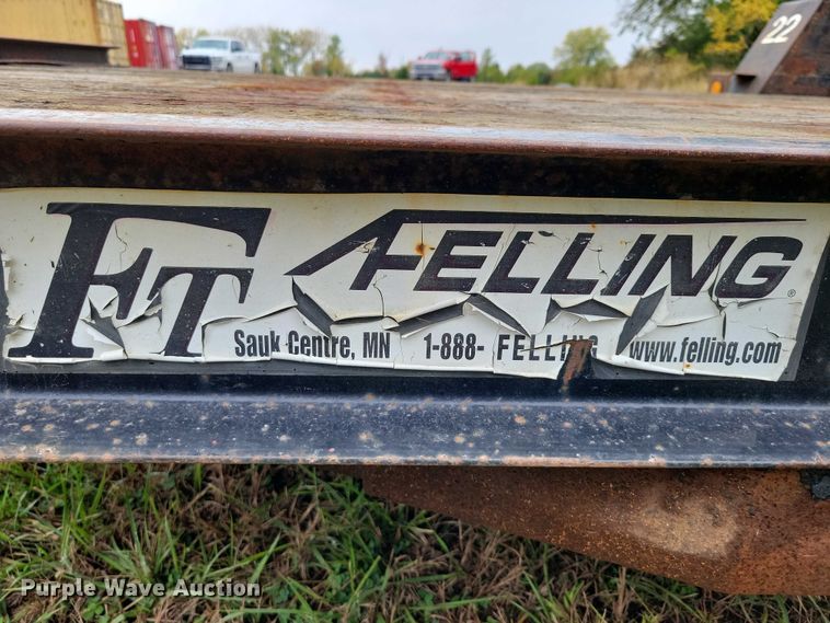 image for item DX6473 2006 Felling equipment trailer