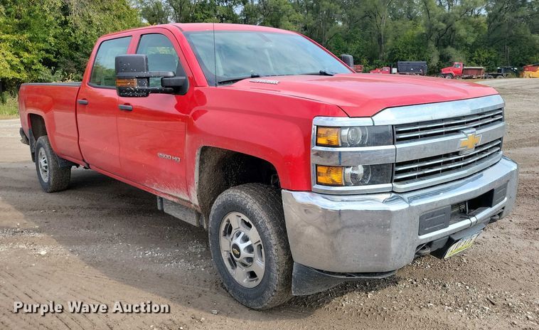 image for item DX6474 2016 Chevrolet Silverado 2500HD Crew Cab pickup truck