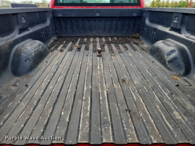 image for item DX6474 2016 Chevrolet Silverado 2500HD Crew Cab pickup truck