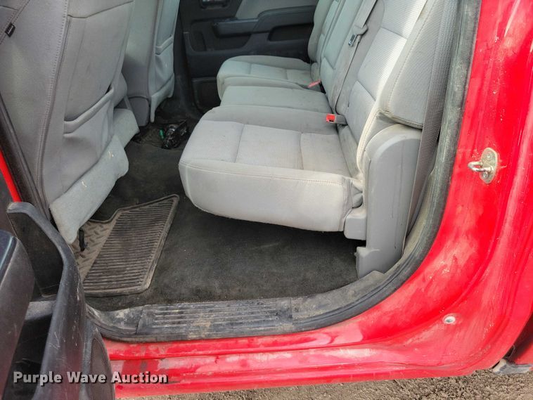 image for item DX6474 2016 Chevrolet Silverado 2500HD Crew Cab pickup truck