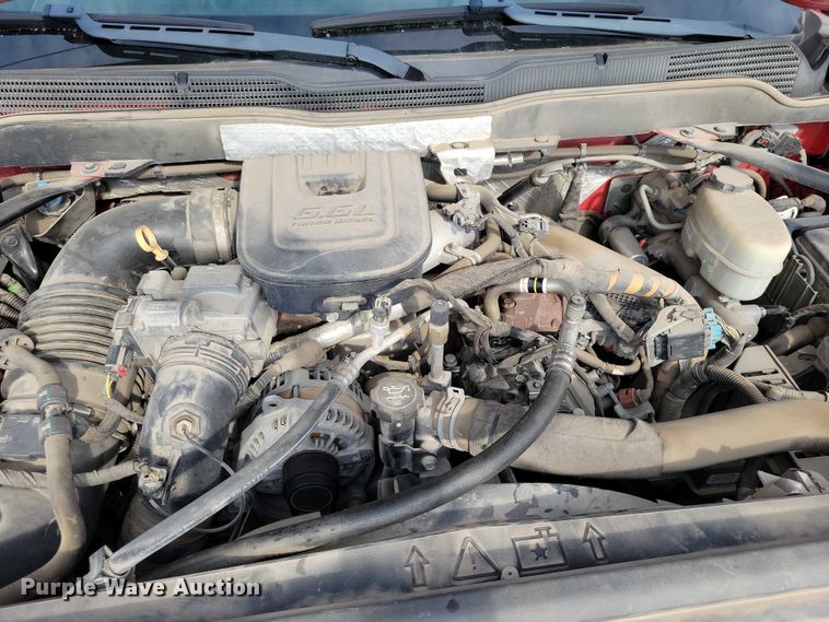 image for item DX6474 2016 Chevrolet Silverado 2500HD Crew Cab pickup truck