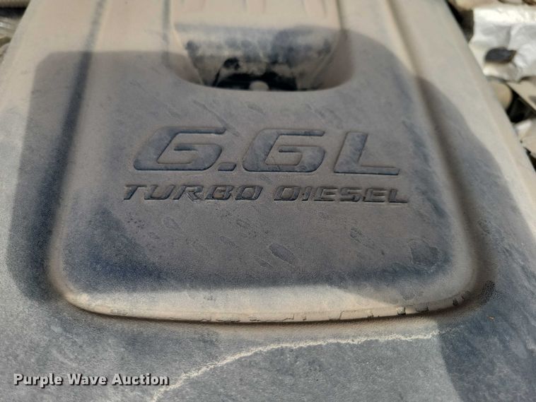 image for item DX6474 2016 Chevrolet Silverado 2500HD Crew Cab pickup truck