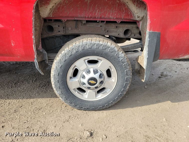 image for item DX6474 2016 Chevrolet Silverado 2500HD Crew Cab pickup truck