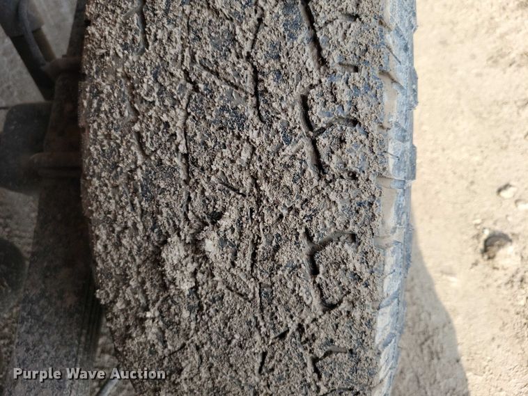 image for item DX6474 2016 Chevrolet Silverado 2500HD Crew Cab pickup truck