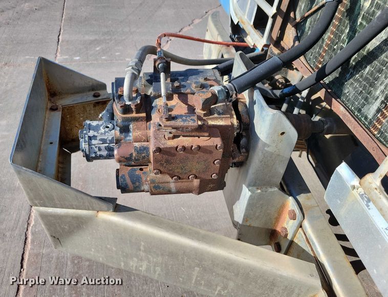 image for item DX7196 1979 Ford 9000 dump truck