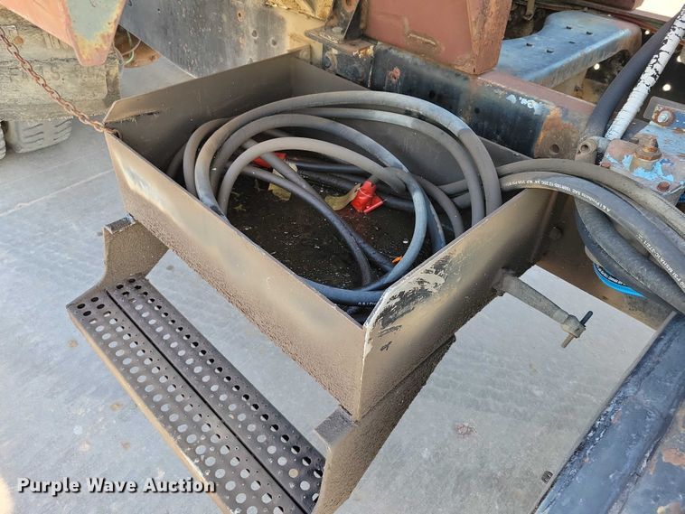 image for item DX7196 1979 Ford 9000 dump truck