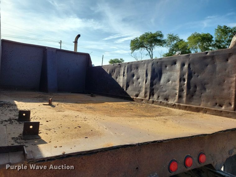 image for item DX7196 1979 Ford 9000 dump truck