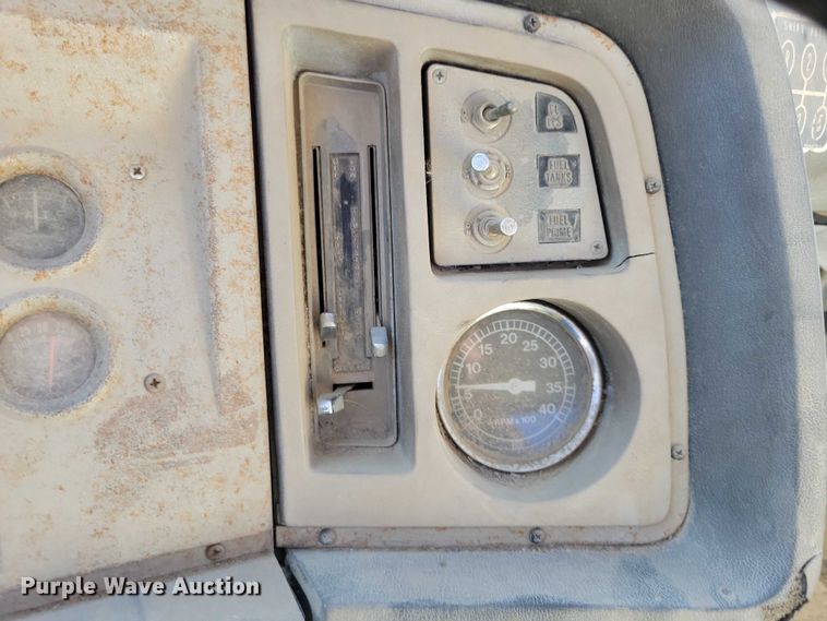 image for item DX7196 1979 Ford 9000 dump truck