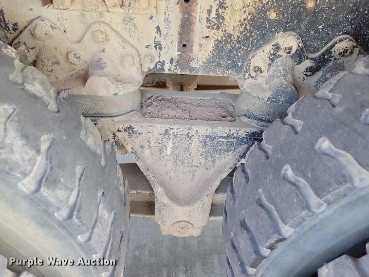 image for item DX7196 1979 Ford 9000 dump truck