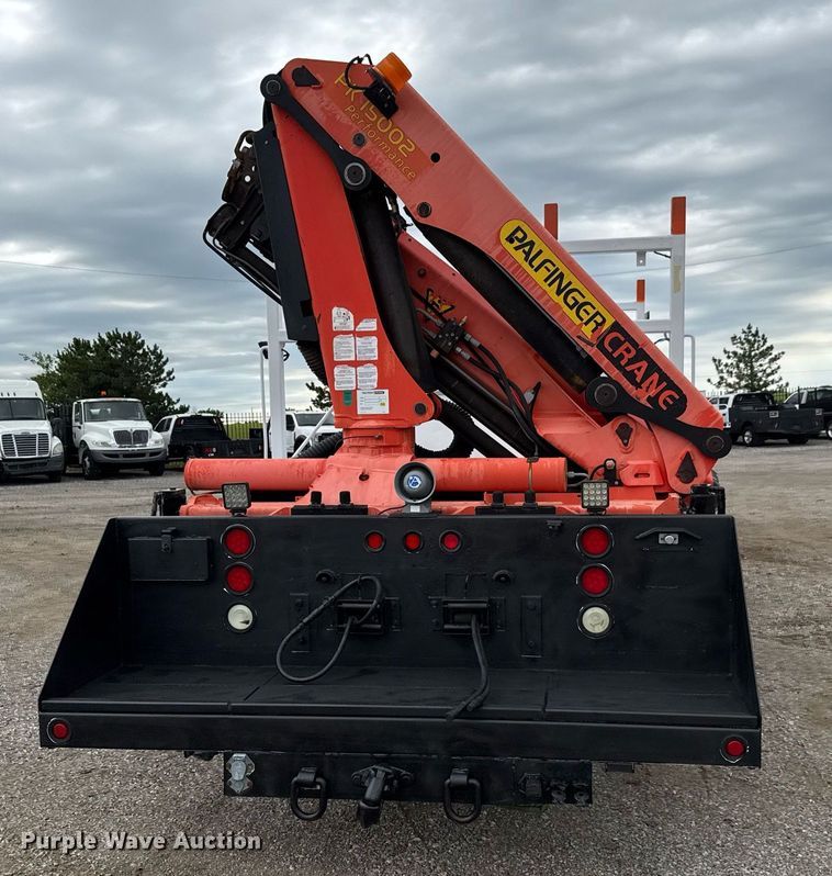 image for item DY0061 2008 International 7500  Crew Cab crane truck