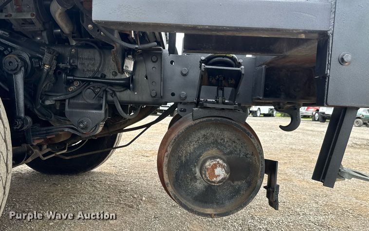 image for item DY0061 2008 International 7500  Crew Cab crane truck