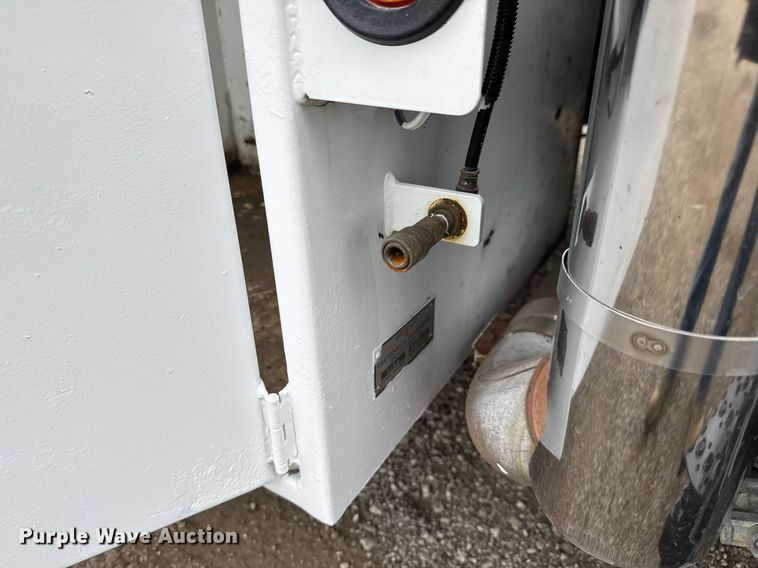 image for item DY0061 2008 International 7500  Crew Cab crane truck